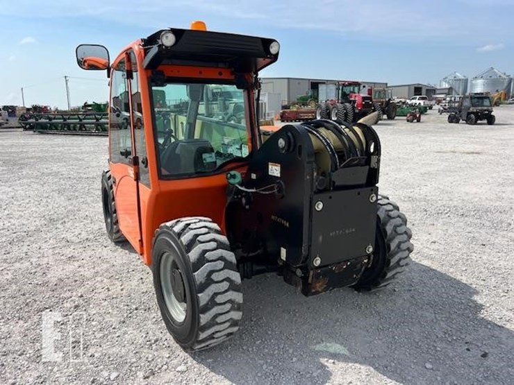 2018-jlg-g5-18a-image-6