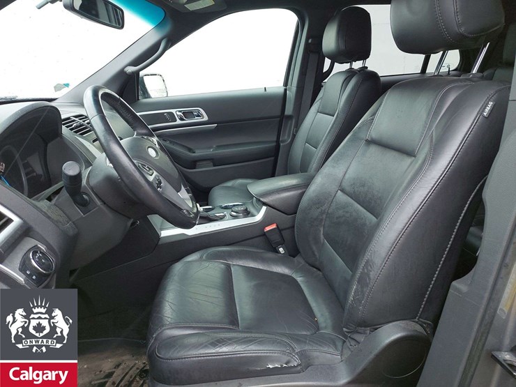 2014-ford-explorer-xlt-image-10