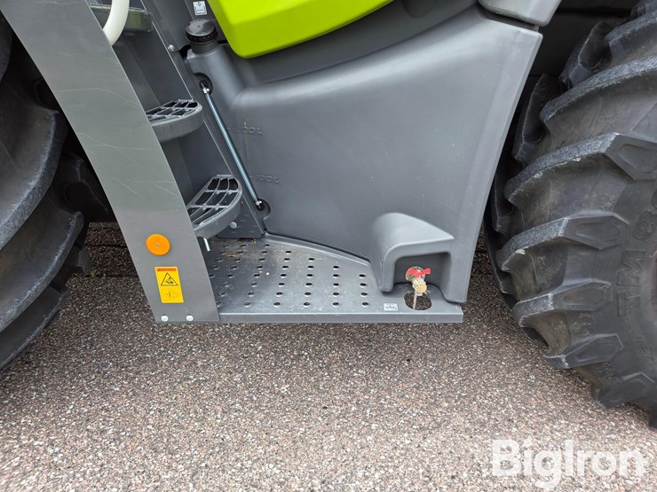 2022-claas-jaguar-970-image-16