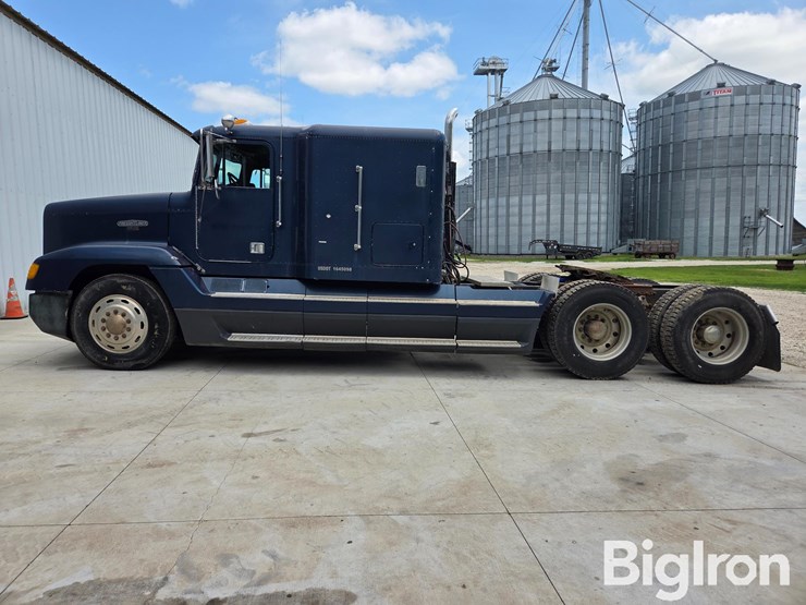 1991-freightliner-fld120-image-8