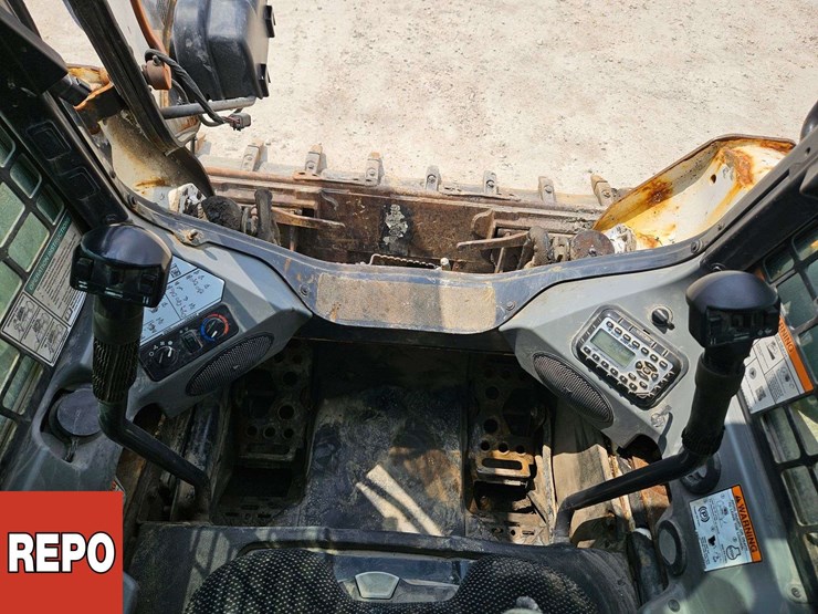 2018-bobcat-t590-image-13