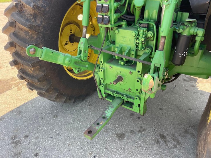 john-deere-7210-image-21