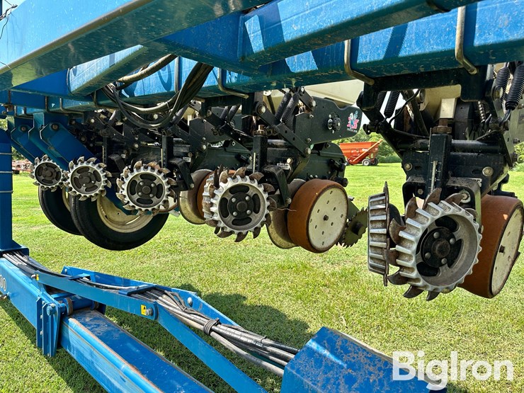 kinze-3600-image-16