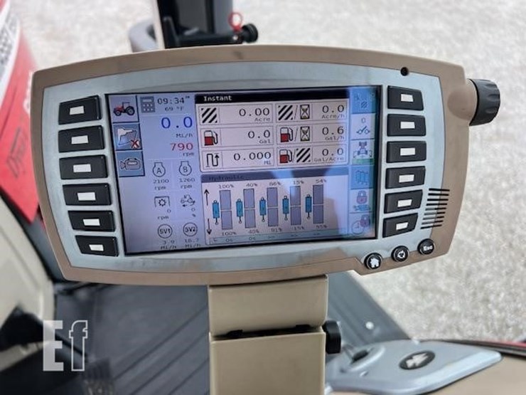 2010-massey-ferguson-8670-image-44