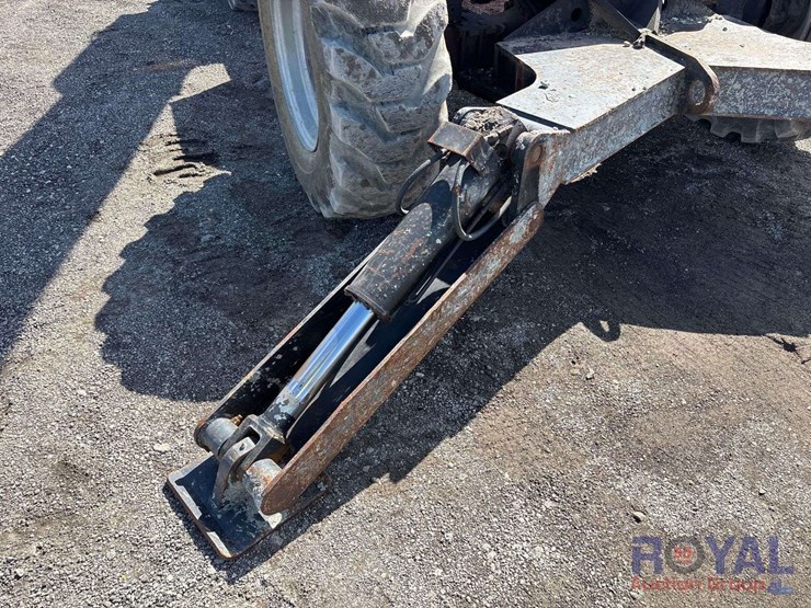 2007-jlg-skytrak-10042-10,000lb-4x4-rough-terrain-telehandler-image-10