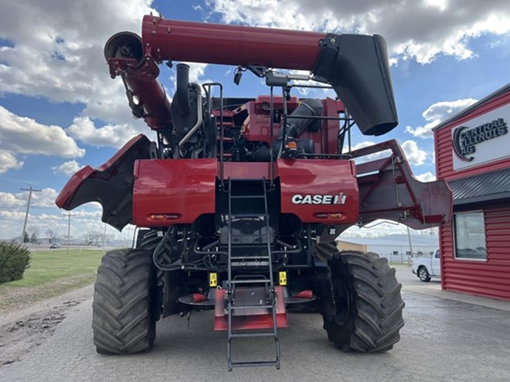 2022-case-ih-8250-image-30