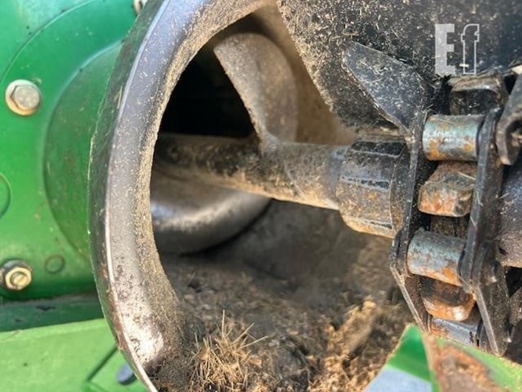 2009-john-deere-9670-sts-image-33
