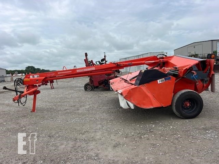 2013-kuhn-fc353gc-image-4