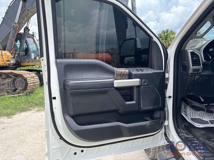 2018-ford-f350-image-6