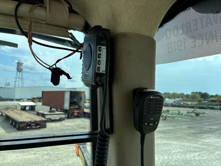 2018-john-deere-8370r-image-92