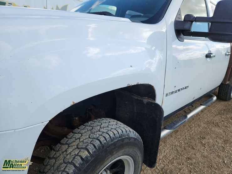 2008-gmc-sierra-3500hd-image-42
