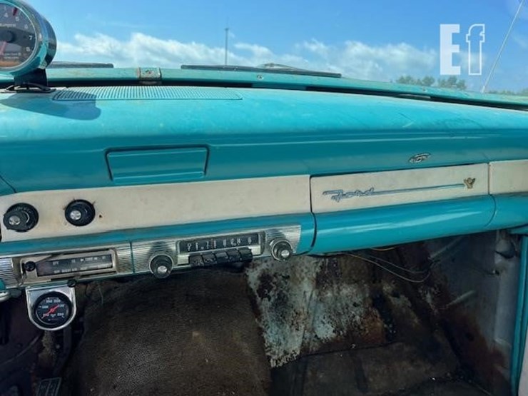 1956-ford-500-image-24