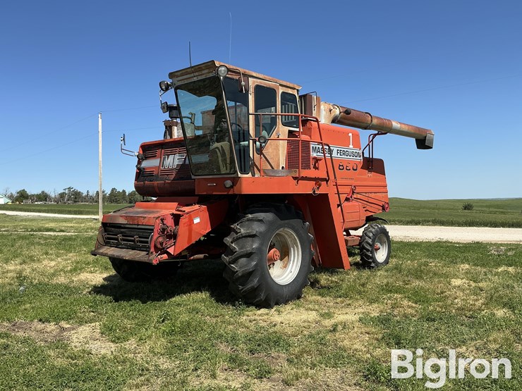 1983-massey-ferguson-860-image-1