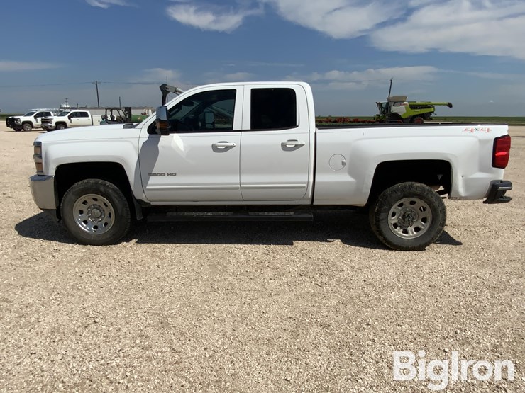 2015-chevrolet-2500-image-8