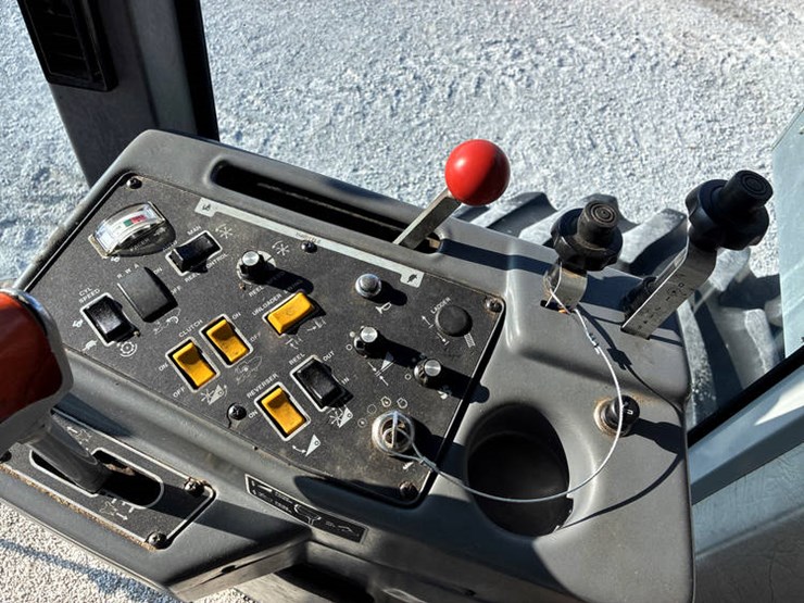 gleaner-r62-image-84