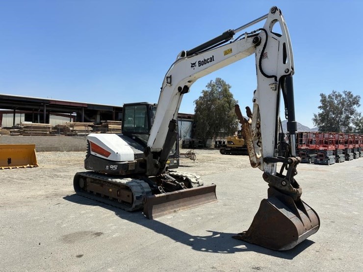 2019-bobcat-e85-image-2