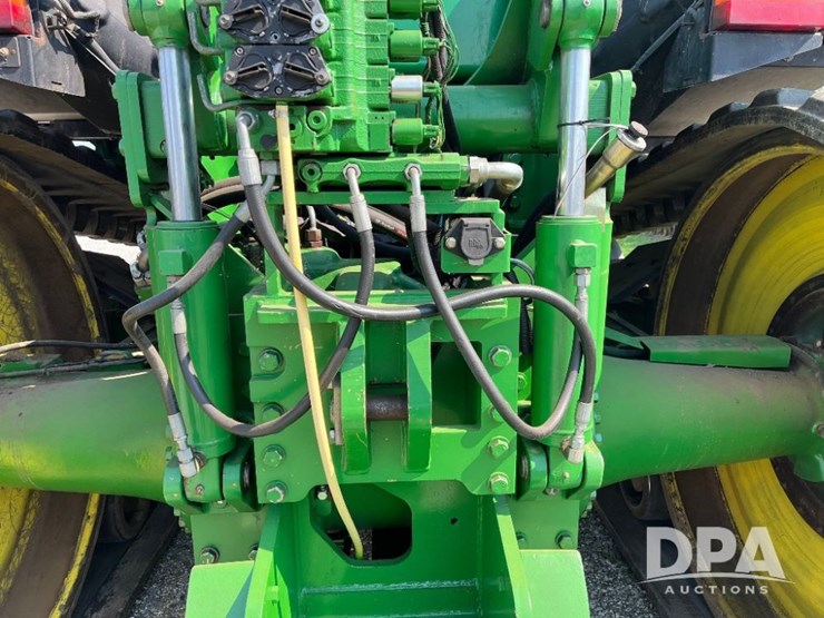 2010-john-deere-9530t-image-42