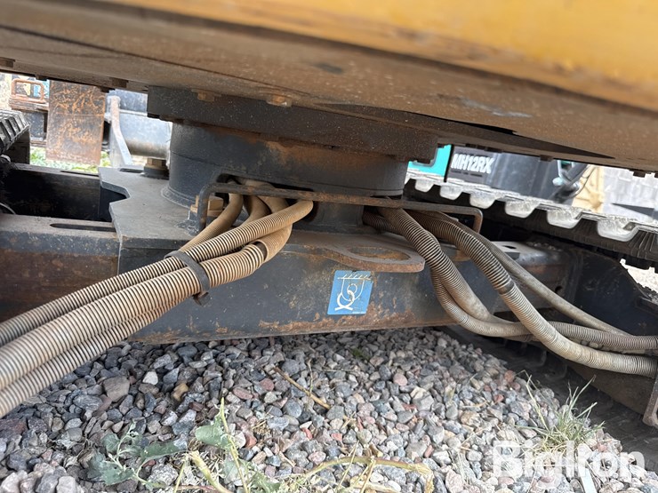 2020-deere-17g-image-20