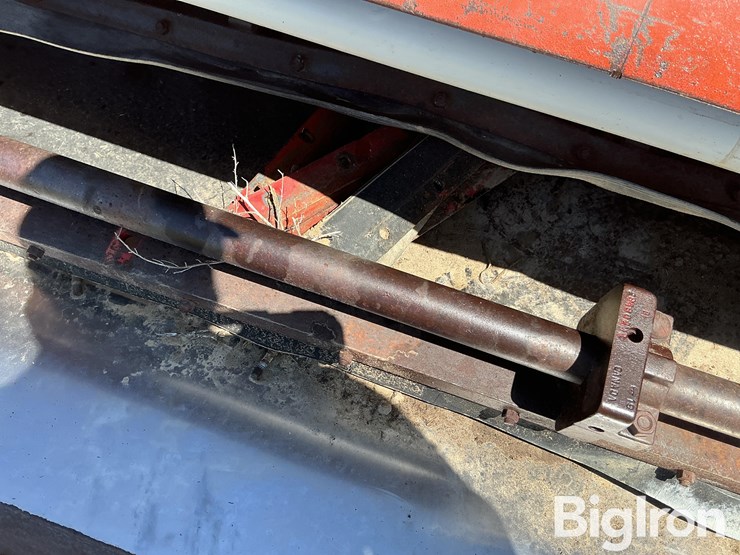 massey-ferguson-860-image-13