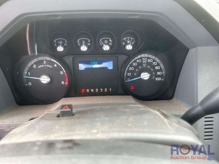 2015-ford-f550-image-12