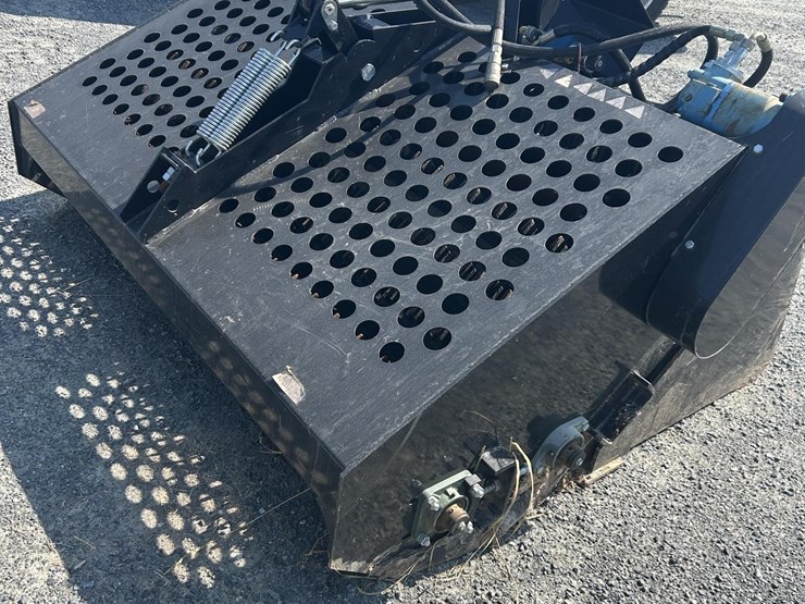 2022-topcat-eosslr72-image-1