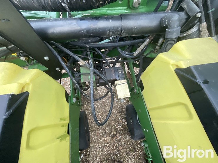2013-john-deere-1720-image-20