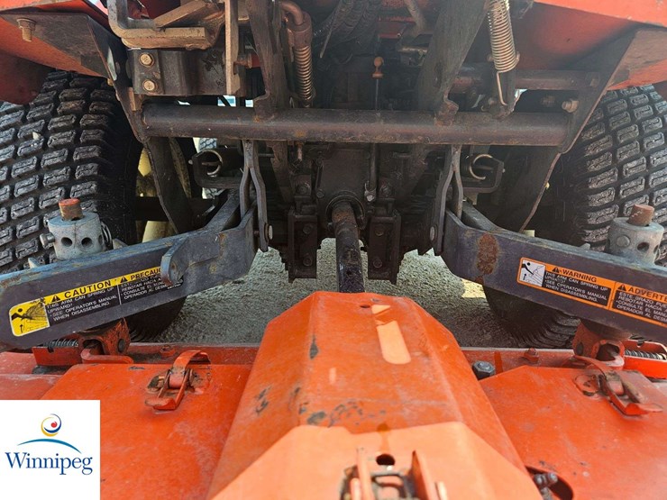 2016-kubota-f3990-image-21