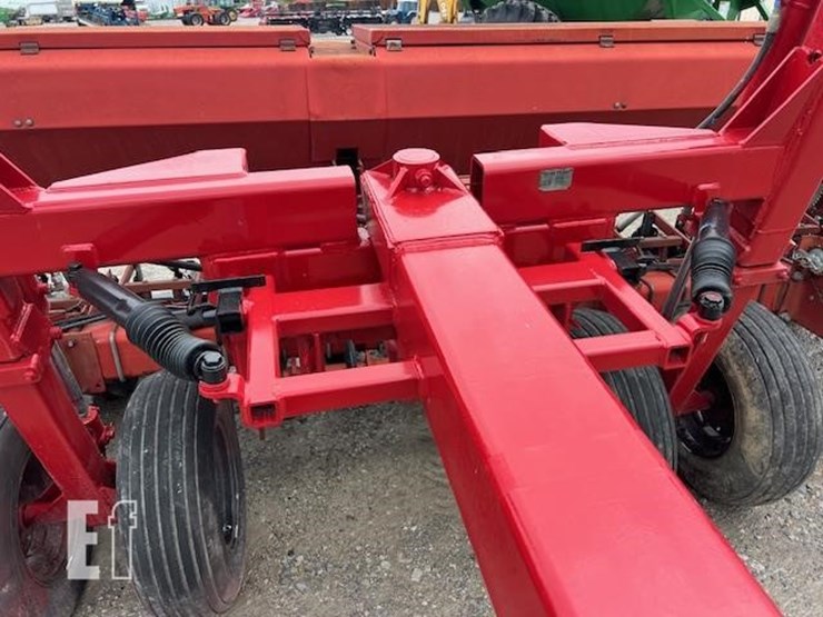 case-ih-5400-image-16