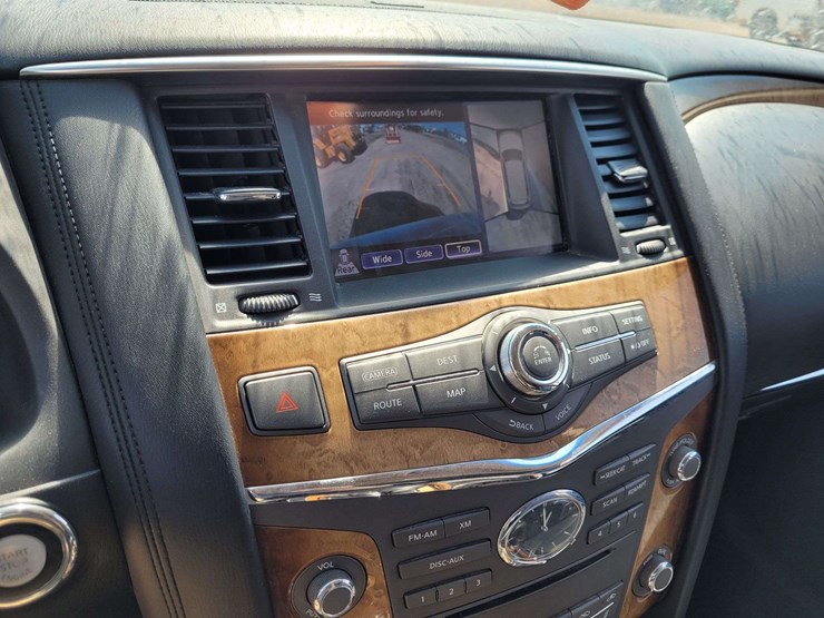 2012-infiniti-qx56-image-13