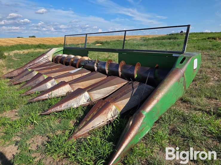 john-deere-853-image-1