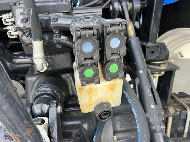 new-holland-ts6.130-image-28