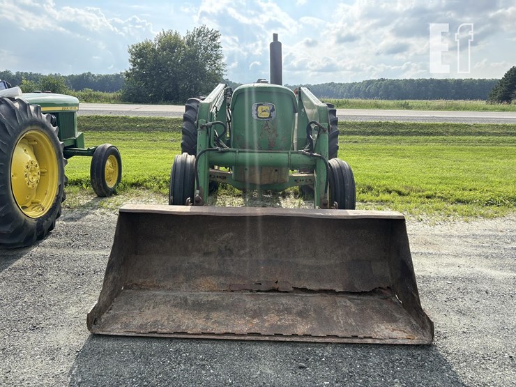 john-deere-2030-image-3