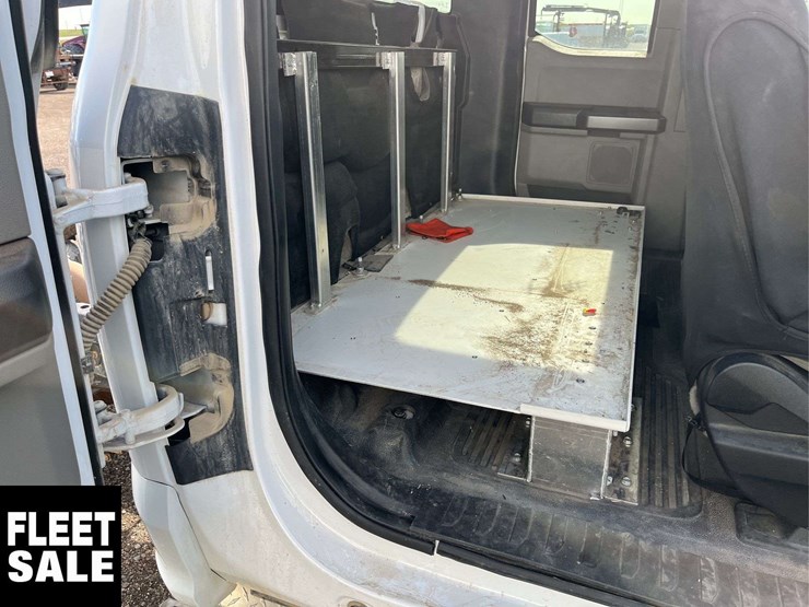 2019-ford-f350-image-13