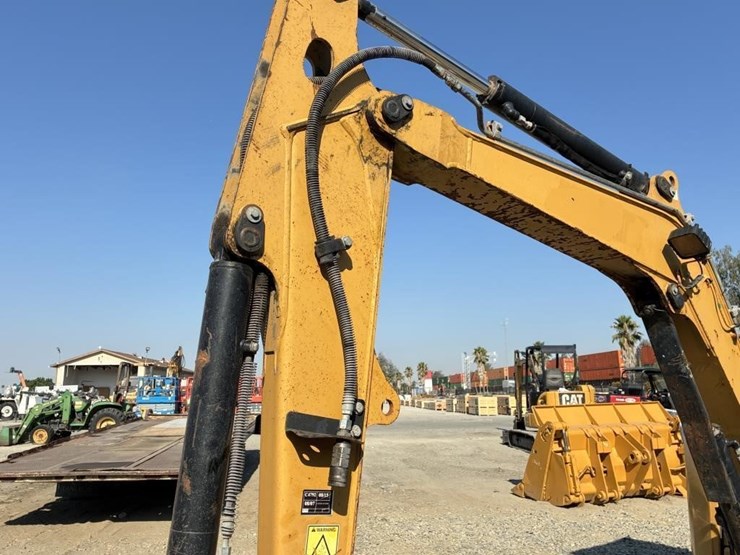 2014-caterpillar-304e-cr-image-8