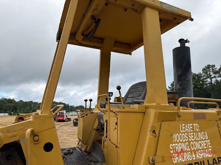 caterpillar-943-lgp-image-16