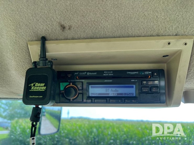 2004-john-deere-8520-image-73
