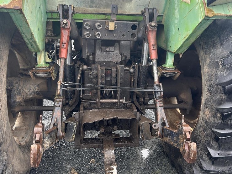 deutz-fahr-dx130-image-9