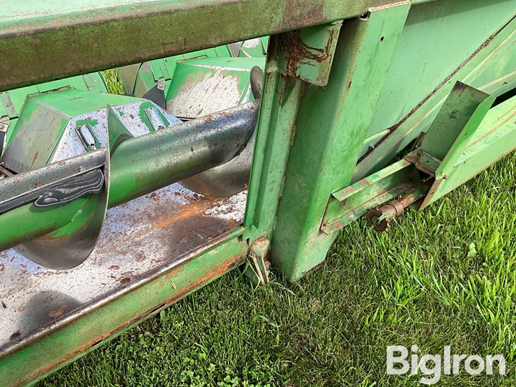 john-deere-843-image-10