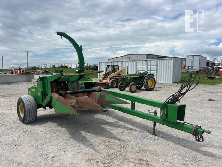 2010-john-deere-3975-image-1