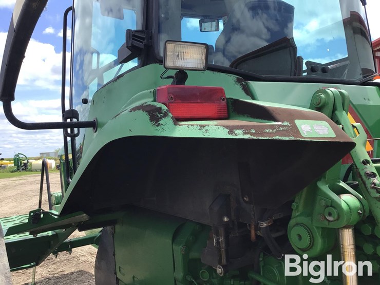 2000-john-deere-8410t-image-19