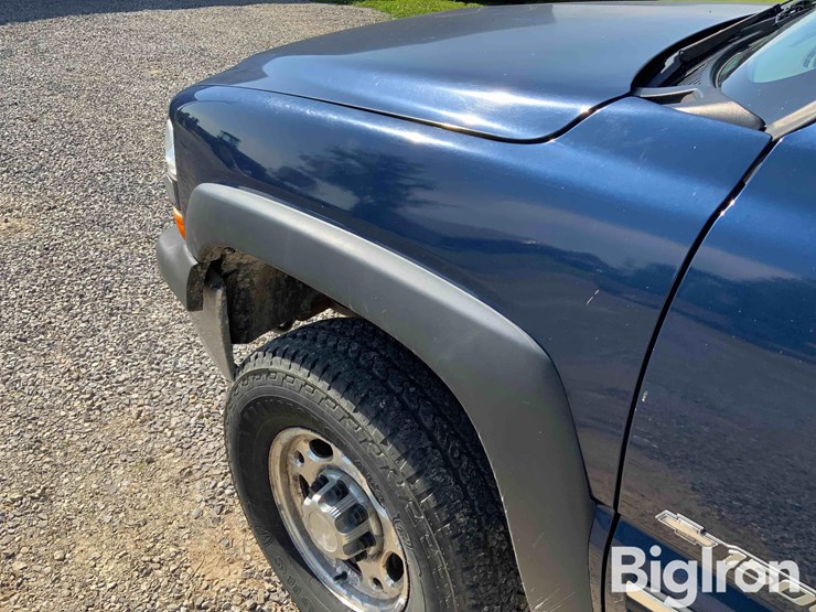 2001-chevrolet-silverado-image-12