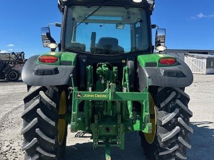 2017-john-deere-6130r-image-3