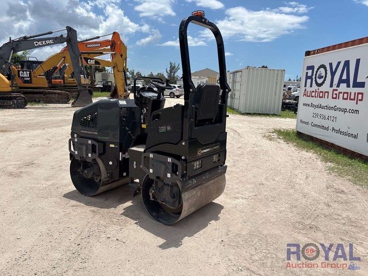 2023-third-coast-equipment-ra12h-vibratory-articulating-tandem-smooth-drum-roller-image-4