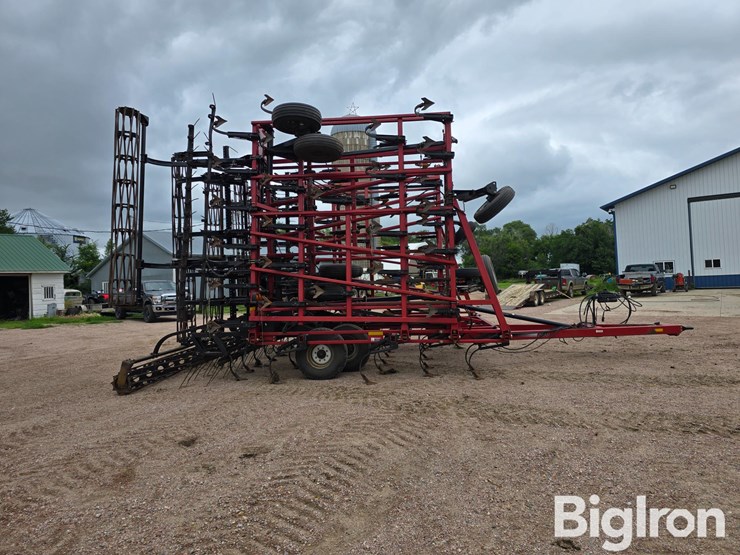 2011-case-ih-200-image-4