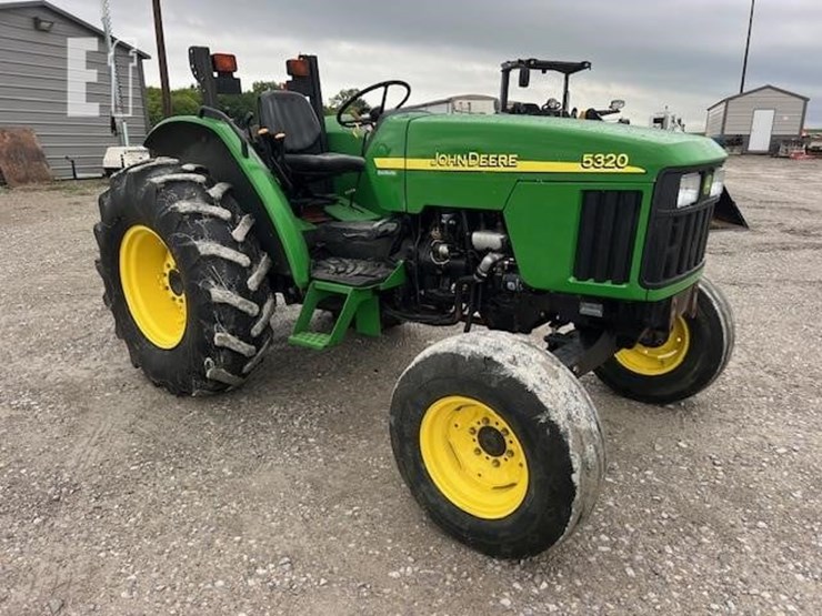 2001-john-deere-5320-image-8