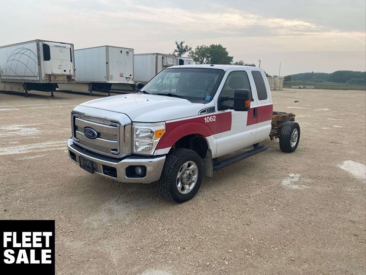 2015-ford-f350-image-1