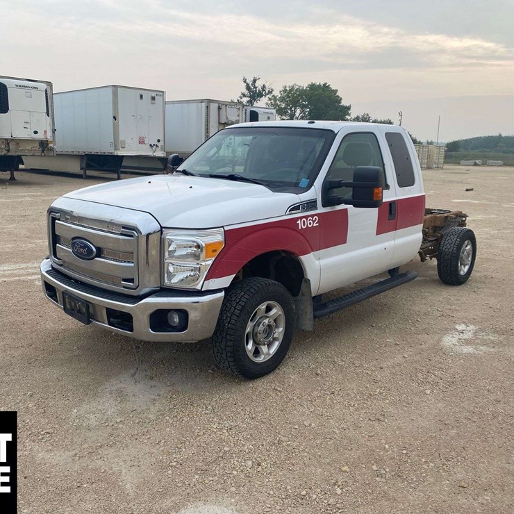 2015 FORD F350