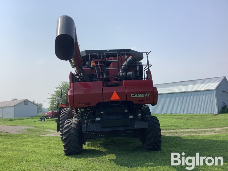 2010-case-ih-8120-image-6