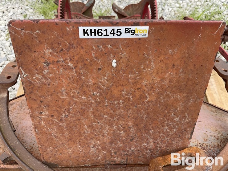 international-end-gate-seeder-image-15