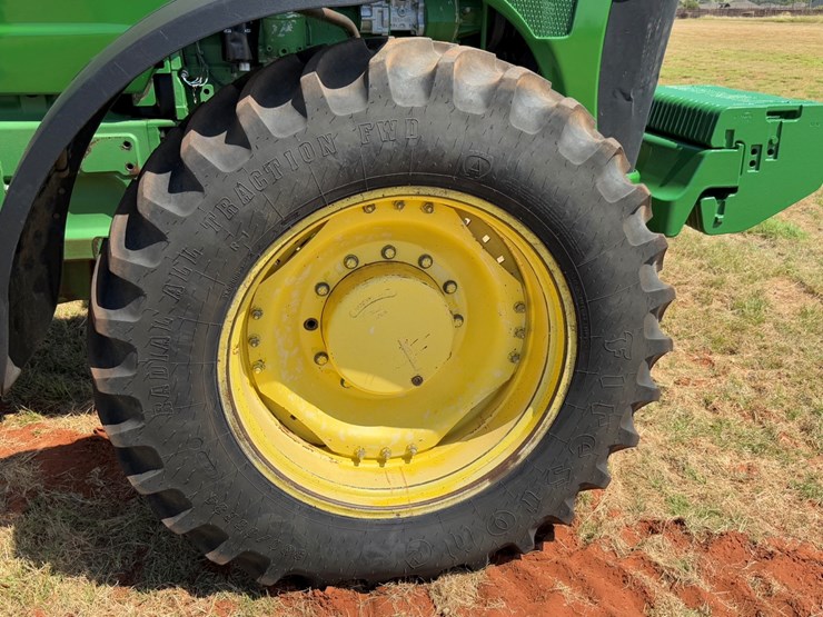 john-deere-8420-image-12